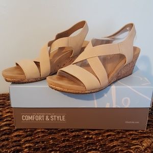 Wedge sandals